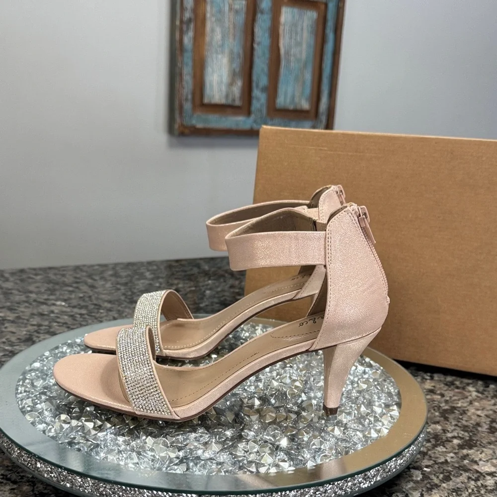 Style & Co. Phillyis blush Pink rose gold Silver rhinestone heels new 8.5W
